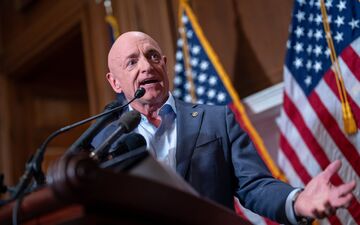 Kelly ist pensionierter Offizier - Foto: J. Scott Applewhite/AP/dpa