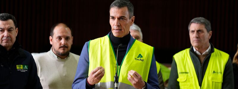 Sánchez weist Rücktrittsforderungen zurück. (Archivbild) - Foto: Joaquin Corchero/EUROPA PRESS/dpa