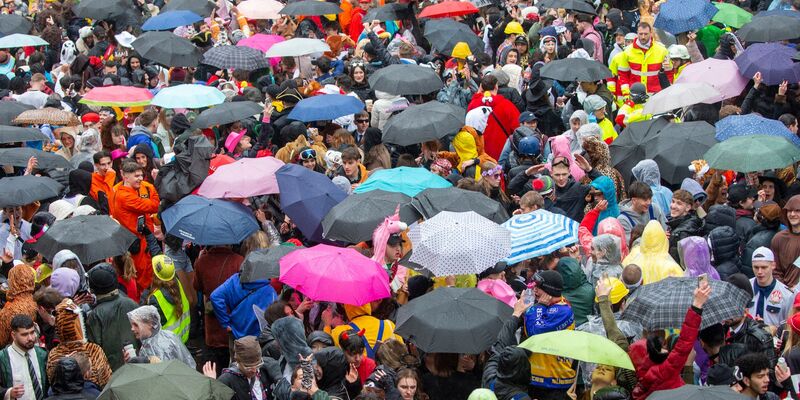 Immer wieder Regen lautet die Wettervorhersage für die kommenden Tage. - Foto: Thomas Banneyer/dpa