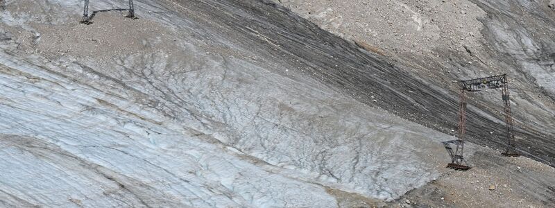 Die deutschen Gletscher sind stark zurückgegangen - wie hier auf dem Zugspitzplatt. (Illustration) - Foto: Angelika Warmuth/dpa
