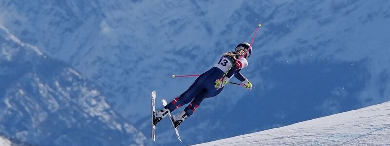 Bei ihrem heftigen Sturz während der Olympia-Abfahrt erlitt Lindsey Vonn eine schwere Beinverletzung. (Archivbild) - Foto: Jacquelyn Martin/AP/dpa
