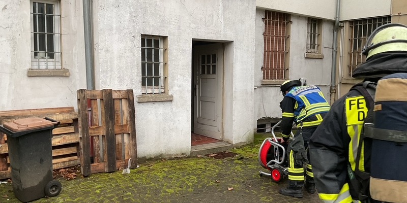 FW-DO: Gasaustritt in einem Wohn- und Geschäftshaus in Dortmund-Mengede - Foto: presseportal.de