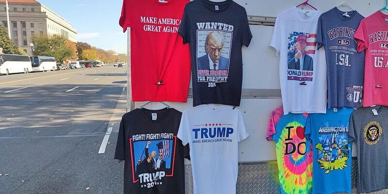 Donald-Trump-T-Shirts (Archiv) - Foto: via dts Nachrichtenagentur