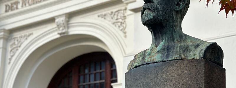 Der Friedensnobelpreis ist das Aushängeschild Norwegens. Doch selbst die prestigeträchtige Auszeichnung bleibt vom Epstein-Skandal nicht verschont. (Archivbild) - Foto: Steffen Trumpf/dpa