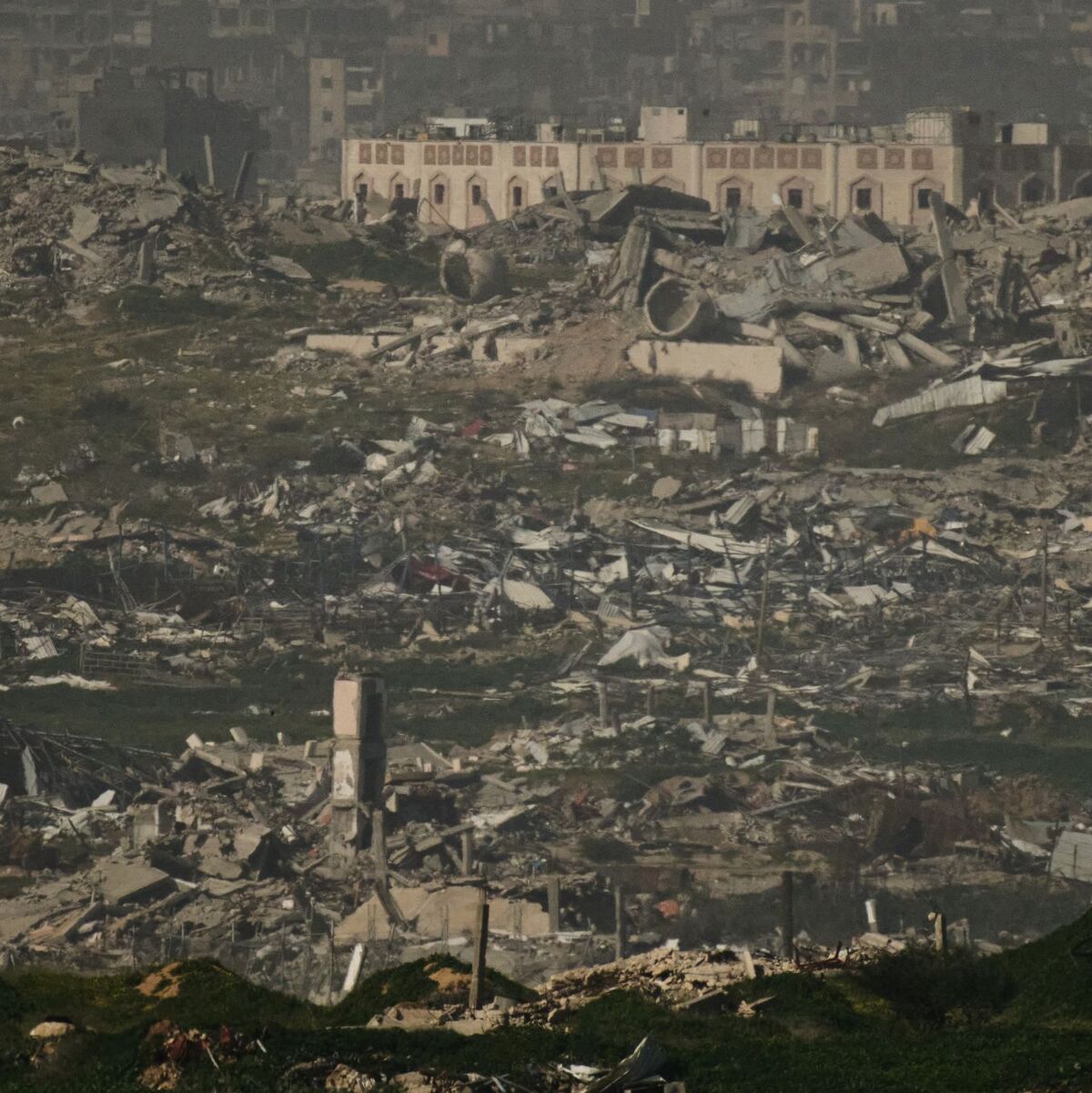 Bundestagspräsidentin Klöckner hielt sich nach Bundestagsangaben etwa eine Stunde in dem von israelischen Streitkräften kontrollierten Teil des Gazastreifens auf. (Archivbild)  - Foto: Leo Correa/AP/dpa