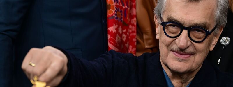 Wenders sieht das Kino als Gegenpol zur Politik. - Foto: Sebastian Christoph Gollnow/dpa