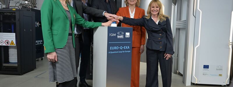 Der Quantencomputer Euro-Q-Exa wird offiziell in Betrieb genommen.  - Foto: Malin Wunderlich/dpa