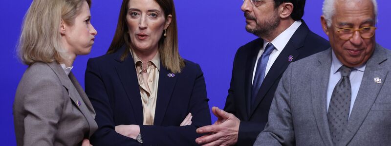 Europäische Spitzenpolitiker tauschen sich zum Thema Wettbewerbsfähigkeit aus.  - Foto: Omar Havana/AP/dpa