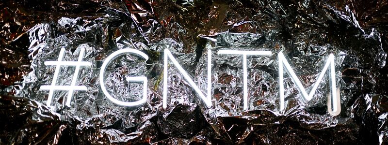 Die neue Staffel beginnt mit zwei Sendeterminen pro Woche. (Archivbild) - Foto: Sebastian Christoph Gollnow/dpa