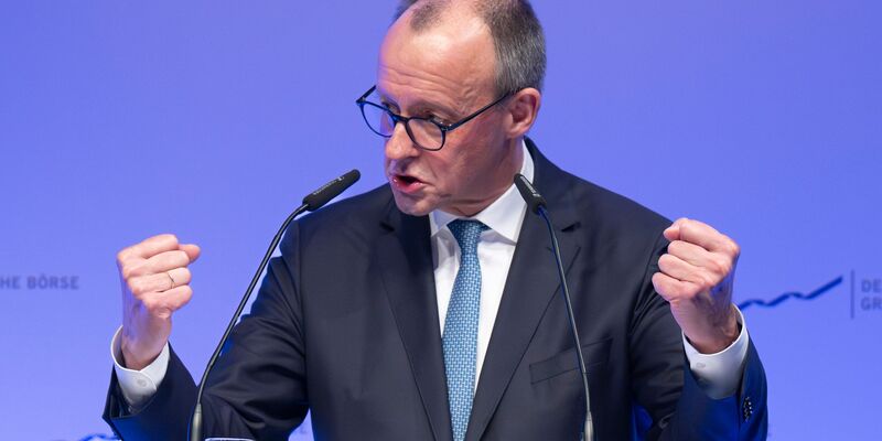 Für Merz wird der Auftritt in München die dritte große außenpolitische Rede in diesem Jahr. - Foto: Boris Roessler/dpa