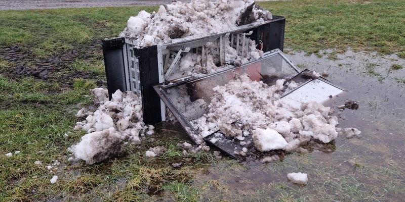 FW-OLL: Akku-Brand einer Photovoltaikanlage - Foto: presseportal.de