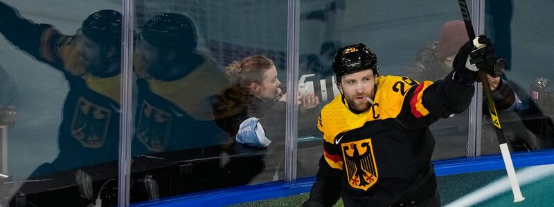 Leon Draisaitl traf bereits nach 23 Sekunden. - Foto: Hassan Ammar/AP/dpa