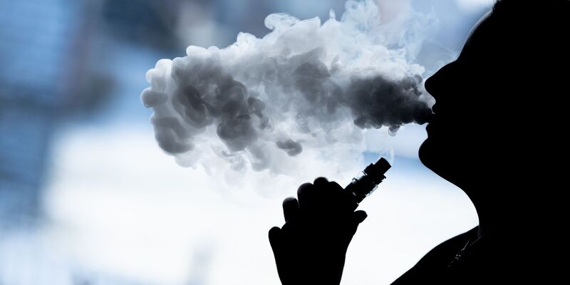 Das OLG Bamberg hat sich mit E-Zigaretten befasst. - Foto: Silas Stein/dpa