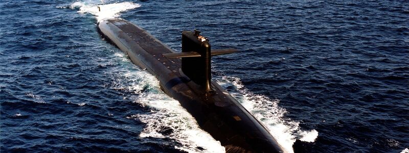Könnten mit Atomwaffen beladene französische U-Boote künftig auch Deutschland schützen? Diese Frage liegt derzeit auf dem Tisch. (Archivbild) - Foto: ---/dpa