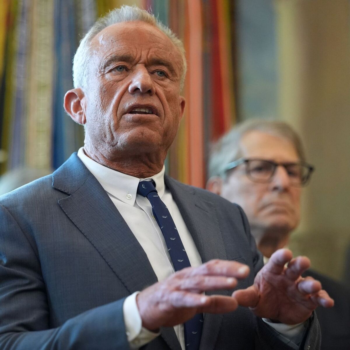 Kennedy spricht seit langem öffentlich über seine frühere Drogensucht. (Archivbild) - Foto: Evan Vucci/AP/dpa