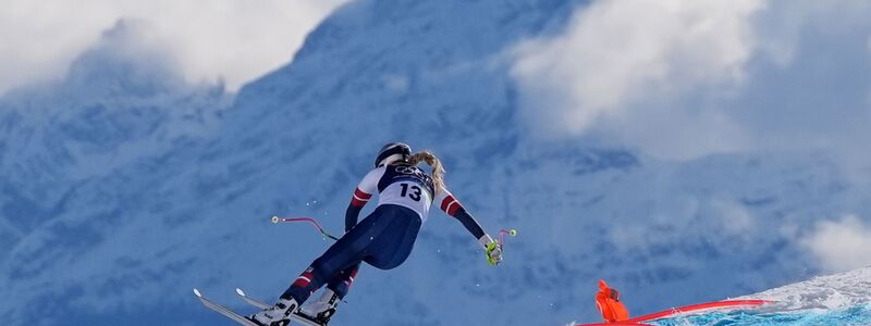 Lindsey Vonn stürzte bei der Olympia-Abfahrt schwer. (Archivbild) - Foto: Jacquelyn Martin/AP/dpa