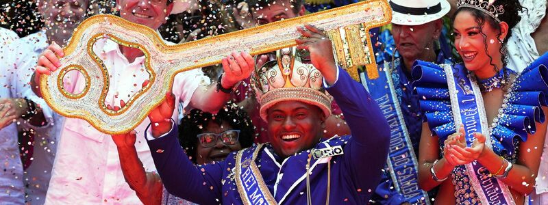 Der weltberühmte Karneval in Brasiliens Millionenmetropole Rio de Janeiro ist offiziell eröffnet. - Foto: Silvia Izquierdo/AP/dpa