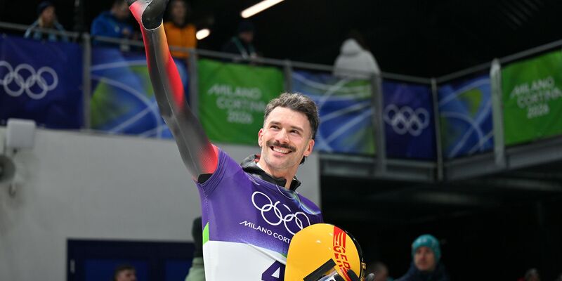 Axel Jungk gewinnt im Skeleton erneut die olympische Silbermedaille.  - Foto: Robert Michael/dpa