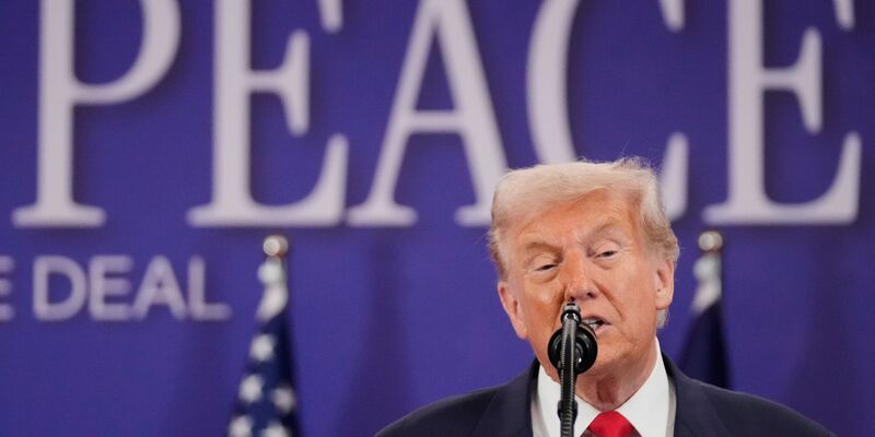 Italien will nun als Beobachter am Friedensrat von US-Präsident Donald Trump teilnehmen. (Archivbild) - Foto: Mark Schiefelbein/AP/dpa