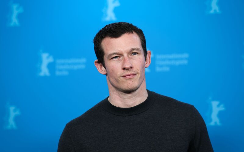 Callum Turner präsentiert seinen neuen Film in Berlin. - Foto: Soeren Stache/dpa