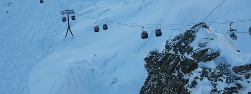 Das Skigebiet Stubaier Gletscher - Foto: Jonathan Schmid/dpa