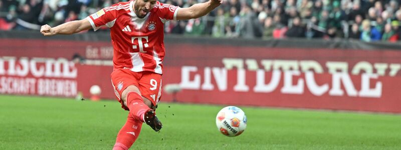 Das 500. Tor seiner Profi-Karriere: Bayern-Stürmer Harry Kane trifft zum 2:0 in Bremen. - Foto: Carmen Jaspersen/dpa