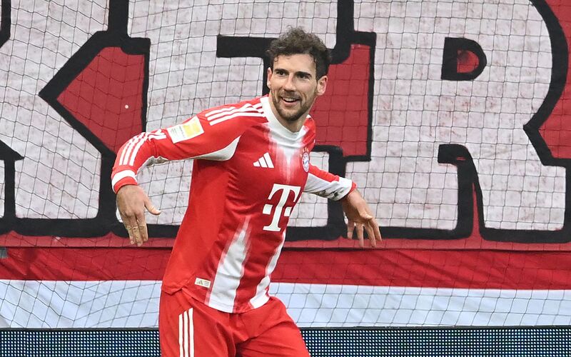  Leon Goretzka nach seinem Tor in Bremen. - Foto: Carmen Jaspersen/dpa