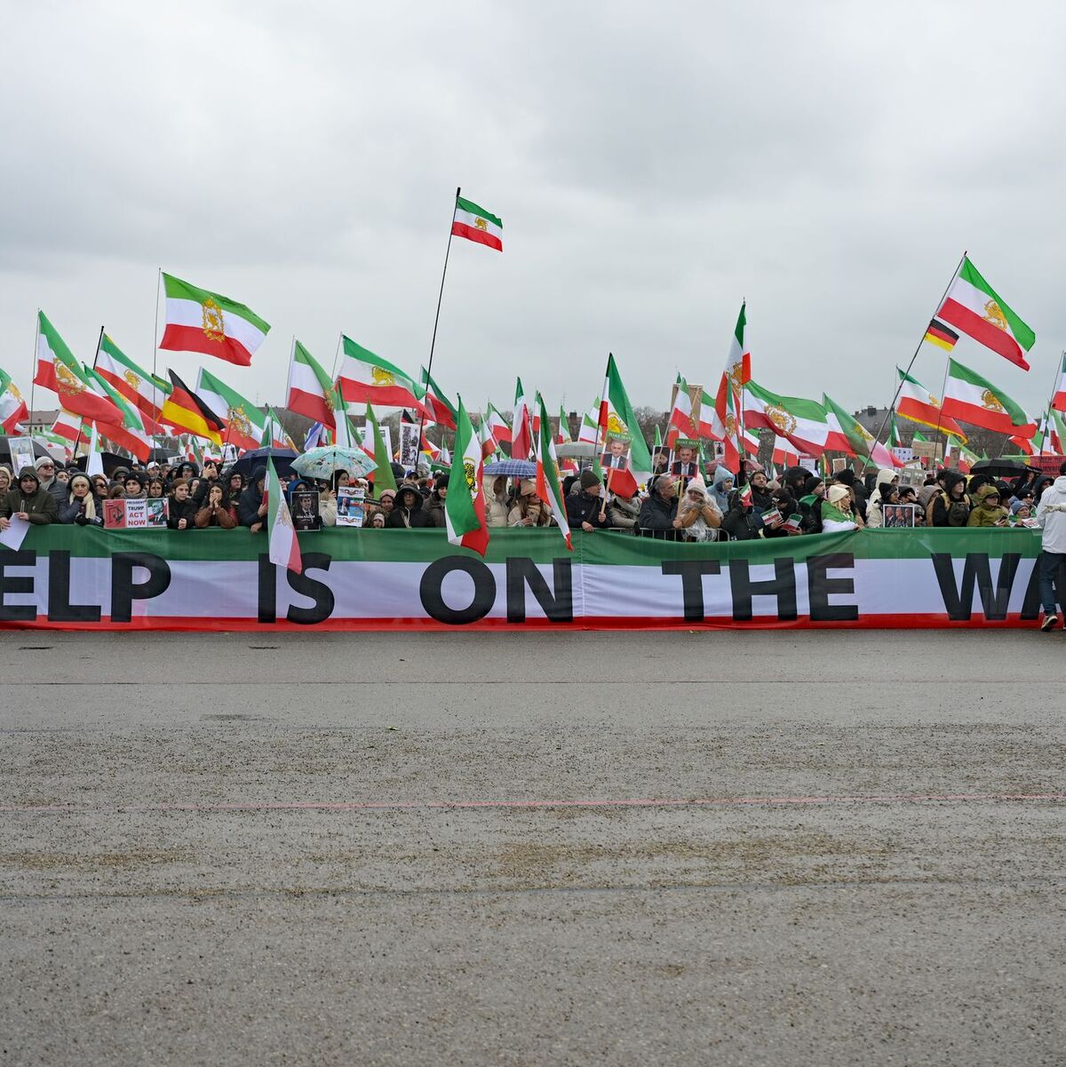 Eine solche Demonstration hat es in München schon lange nicht mehr gegeben. - Foto: Malin Wunderlich/dpa