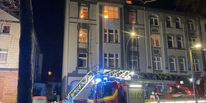 FW-DO: Feuer in Dortmunder Nordstadt / Schwerer Wohnungsbrand in einem Mehrfamilienhaus - Foto: presseportal.de