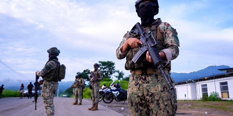 In Ecuador sind acht abgetrennte menschliche Köpfe in Jutesäcken am Straßenrand entdeckt worden. (Archivbild) - Foto: Cesar Munoz/AP/dpa