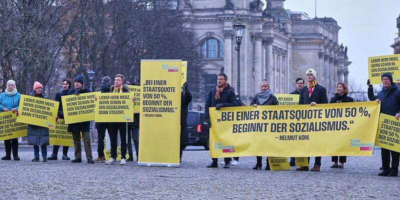 Demo der FDP vor dem Brandenburger Tor (Archiv) - Foto: via dts Nachrichtenagentur