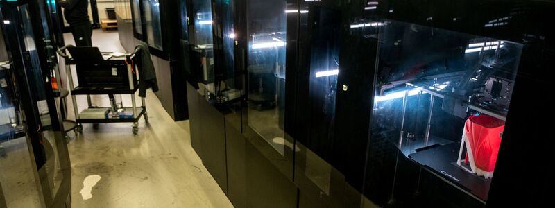 Ob fluffig, elegant, extravaganz, dezent oder klobig - den Designs sind keine Grenzen gesetzt. - Foto: Daniel Bockwoldt/dpa/Daniel Bockwoldt