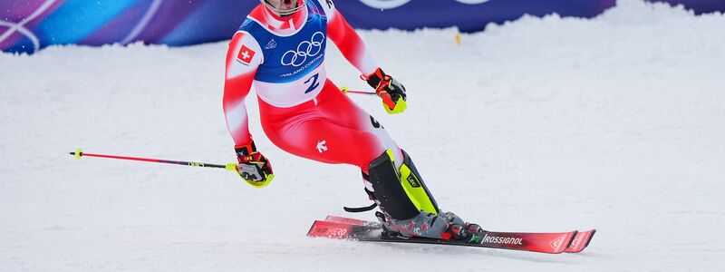 Holte seine dritte Medaille bei den Spielen in Italien: Loic Meillard. - Foto: Michael Kappeler/dpa