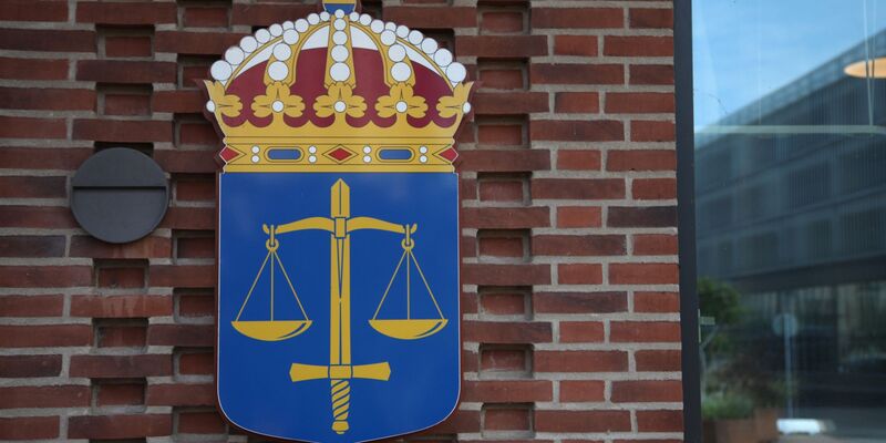 Ein Schwede soll seine Frau zu sexuellen Handlungen mit mehr als 100 Männern gezwungen haben. Mitte März soll Anklage gegen ihn erhoben werden. (Symbolbild) - Foto: Steffen Trumpf/dpa