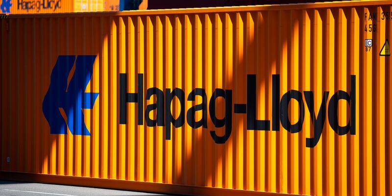 Hapag-Lloyd übernimmt einen israelischen Wettbewerber. (Symbolbild) - Foto: Jonas Walzberg/dpa
