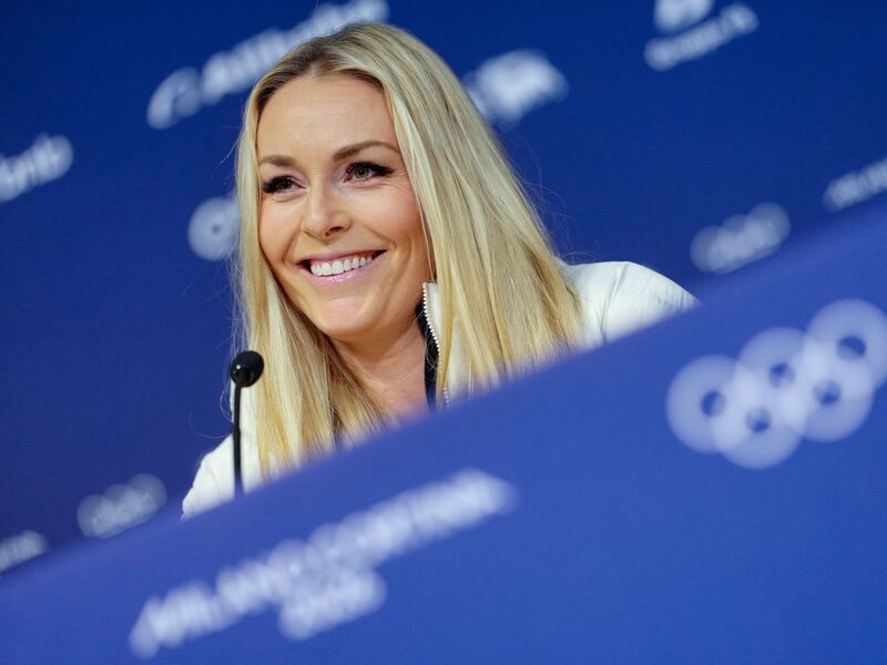 Plüschtier-Spende für Kinder: Lindsey Vonn verabschiedete sich mit einer kleinen Geste aus der Klinik. (Archivfoto) - Foto: Michael Kappeler/dpa