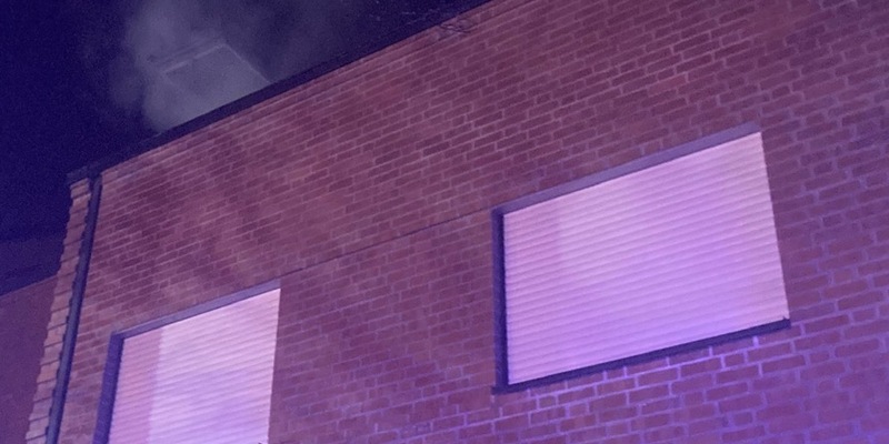 FW Bocholt: Wohnungsbrand am frühen Abend des Rosenmontagszuges im 3.OG eines Mehrfamilienhauses. Keine Personen verletzt. - Foto: presseportal.de