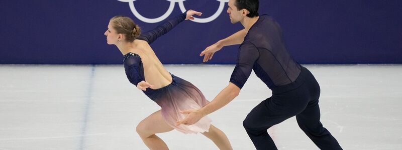 Nach dem Kurzprogramm hatten die deutschen Meister noch geführt. - Foto: Natacha Pisarenko/AP/dpa