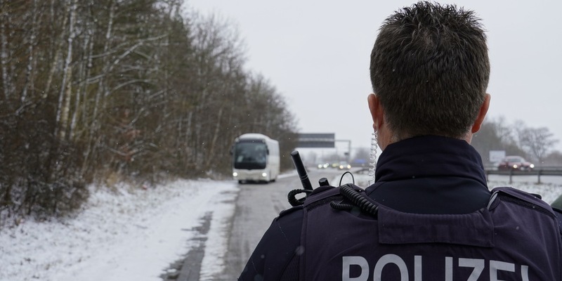 POL-RZ: Die etwas andere Verkehrskontrolle - Foto: presseportal.de