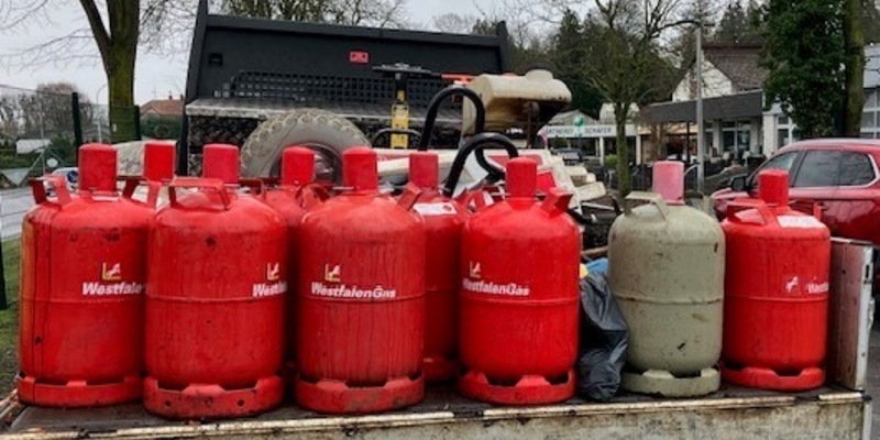 POL-SO: Polizei stellt erhebliche Verstöße beim Transport gefährlicher Güter fest - Foto: presseportal.de