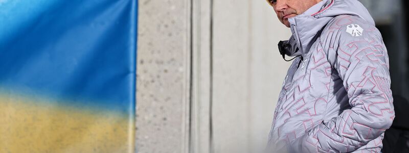 Bundestrainer Stefan Horngacher mit einer durchwachsenen Olympia-Bilanz. - Foto: Daniel Karmann/dpa