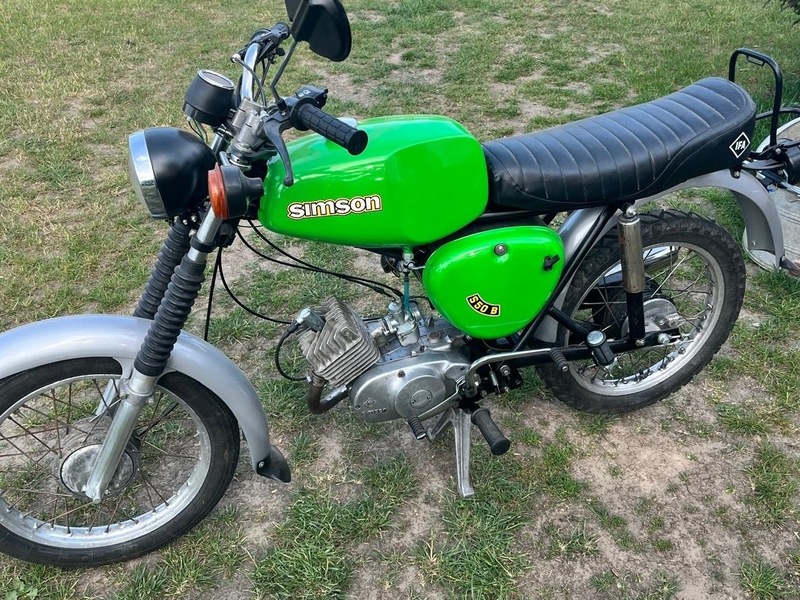 POL-HRO: Polizei bittet um Hinweise zum Diebstahl zweier Simson-Mopeds in Schwerin - Foto: presseportal.de