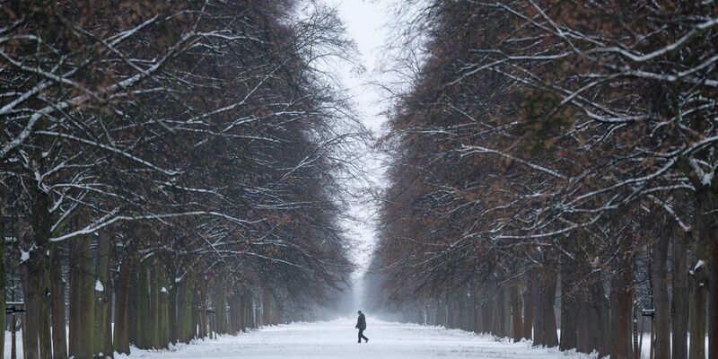 Das Wetter in Deutschland bleibt winterlich. - Foto: Sebastian Kahnert/dpa