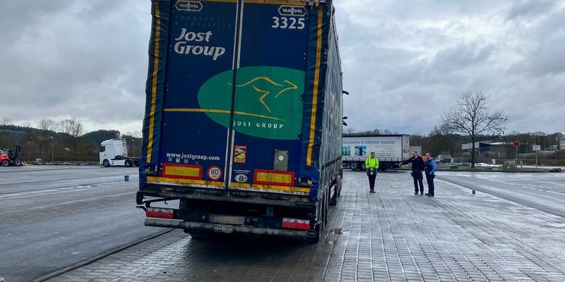Mittelhessen: MITTELHESSEN: Kontrollen im gewerblichen Güterverkehr - mehrere Verstöße festgestellt - Foto: presseportal.de