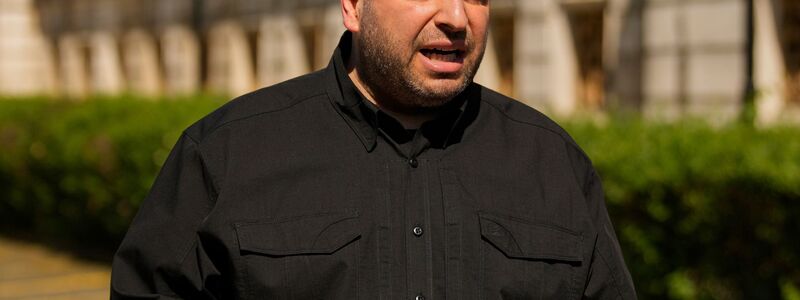 Der ukrainische Verhandlungsführer Rustem Umjerow warnte vor überzogenen Erwartungen an die Friedenverhandlungen in Genf. (Archivbild) - Foto: Emrah Gurel/AP/dpa