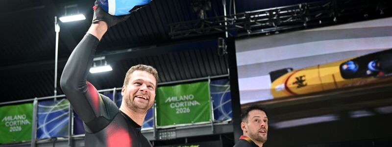 Johannes Lochner (l) und Georg Fleischhauer zeigten im Zweierbob eine starke Leistung. - Foto: Robert Michael/dpa