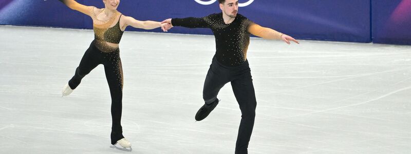 Annika Hocke und Robert Kunkel wurden im Paarlauf Zehnte. (Archivbild) - Foto: Peter Kneffel/dpa