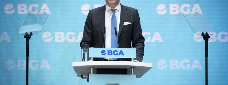 BGA-Präsident Dirk Jandura schlägt eine gemeinsame Allianz gegen Zölle vor - Foto: Bernd von Jutrczenka/dpa