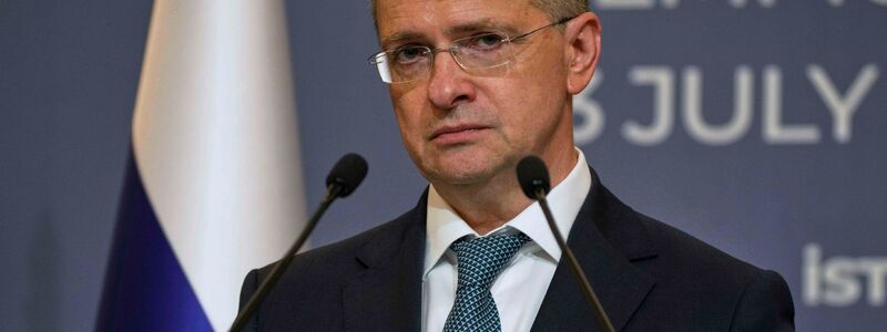 Wie zuvor in Istanbul, führt der russische Ex-Kulturminister Medinski auch in Genf die Moskauer Delegation. (Archivbild) - Foto: Emrah Gurel/AP/dpa