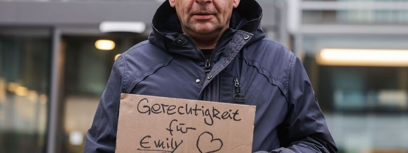 Schülerin stirbt bei Klassenfahrt nach London - Vater klagt auf Schmerzensgeld (Archivbild) - Foto: Oliver Berg/dpa